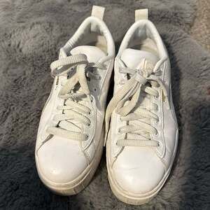 PUMA Mayze Classic Women's White Leather Platform Sneakers